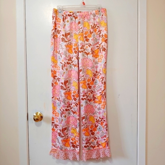 VICTORIA'S Secret Floral Pajama - Picture 4 of 7